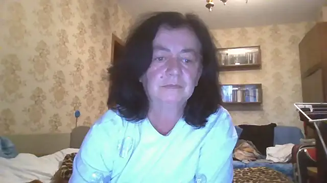 GypsiQueen2 webcam