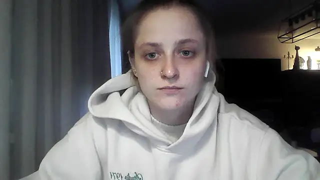 LeaWetGirl webcam