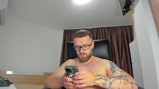 Findom_guy webcam