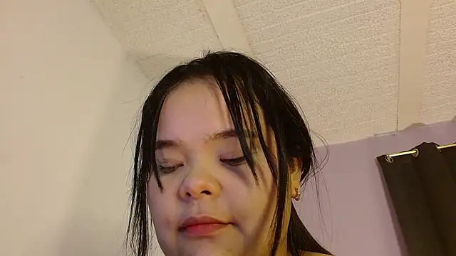 sexychubby___ webcam