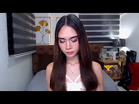 JuicyCockThea live cam on StripChat