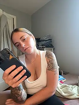 jaseyrae live cam on StripChat