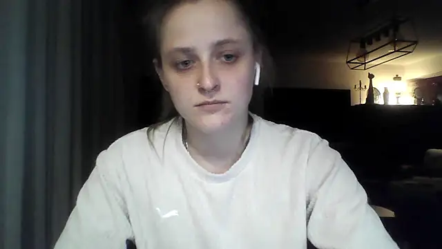 LeaWetGirl webcam