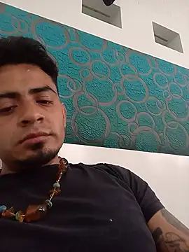 diablitoooxxx live cam on StripChat