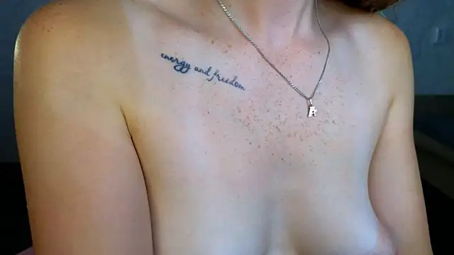 Lovelly_molly1 webcam