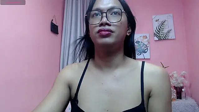 Herbielustts live cam on StripChat