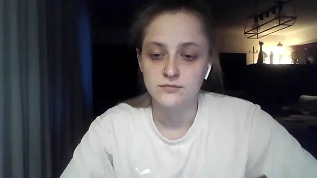 LeaWetGirl webcam