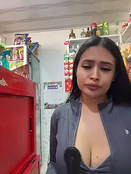 Sara_fun webcam