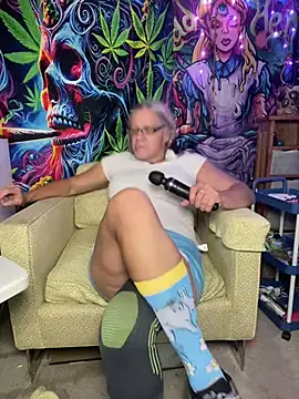 TrenaAnne webcam