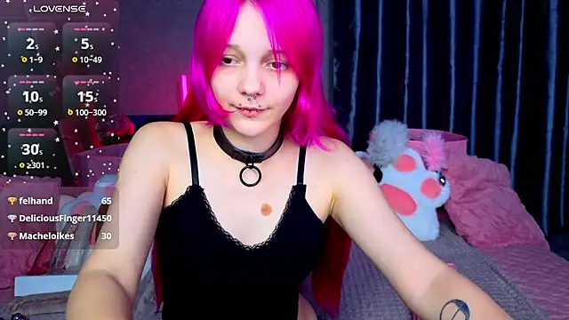 KittieHeart webcam