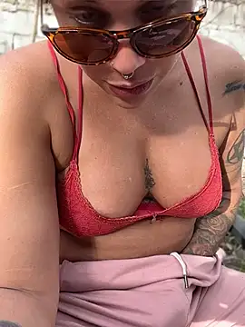 alicetgirlbr webcam