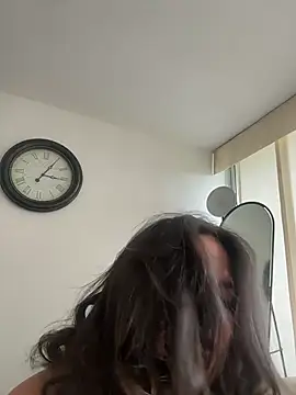 sukhakunis1 webcam