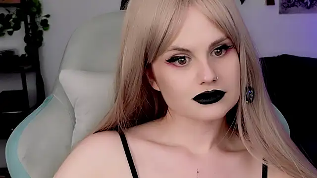 Della_Ideal webcam