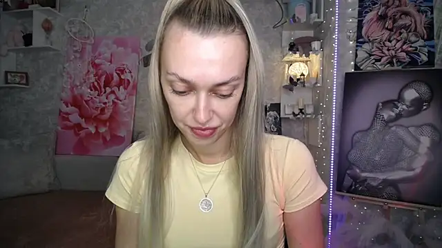 NickyAdamidi webcam