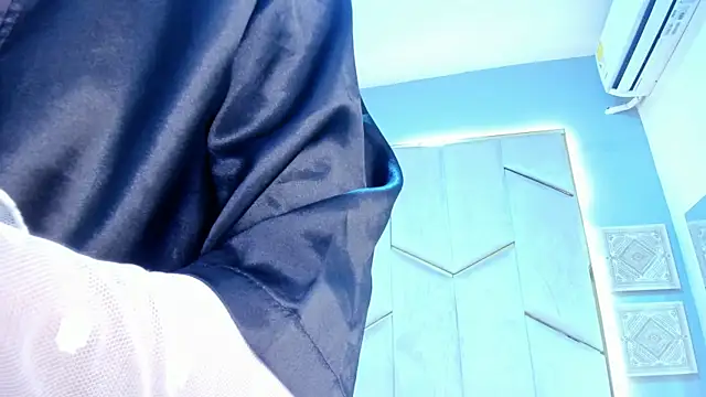 KarinaaCoxx webcam