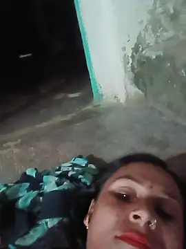 Cuty_priti live webcam show