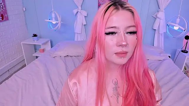 LavaGrirl live cam on StripChat
