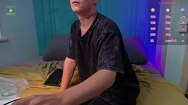 EdwinWilliams live webcam show