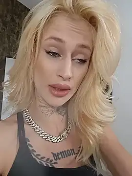 I_amLolla live cam on StripChat
