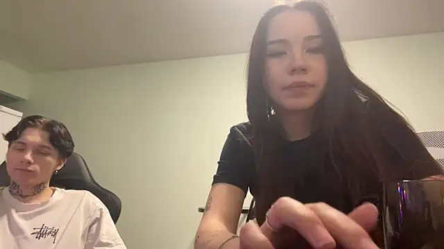 Frenchtamer live webcam show
