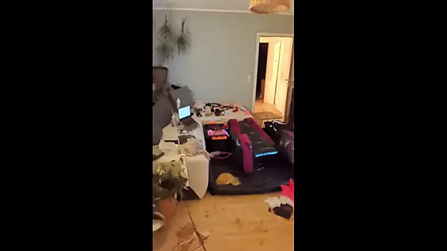 Sissy_LiaXXX's room