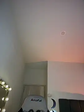 JanyLunaa live webcam show