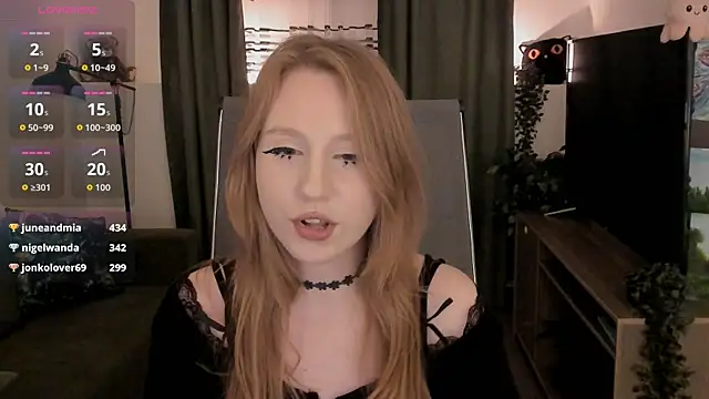 DariaTate webcam