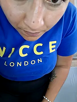 Alisson_Morgann webcam