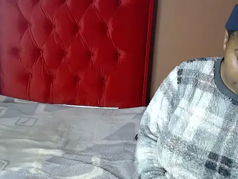 African_Busty webcam