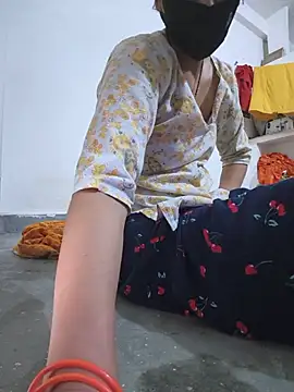 Neha-ji Indian cam room online