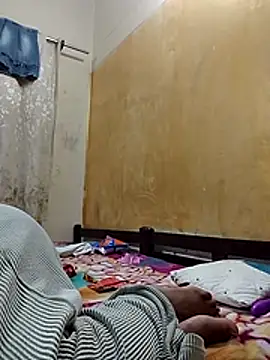 Romantic_riya_06 webcam