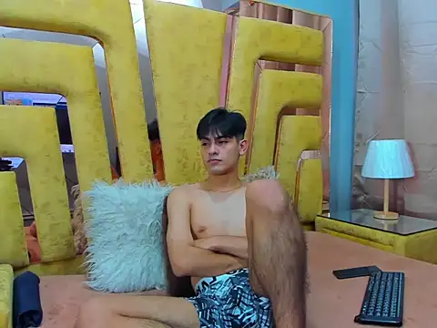 TaylerCruz live sex cam