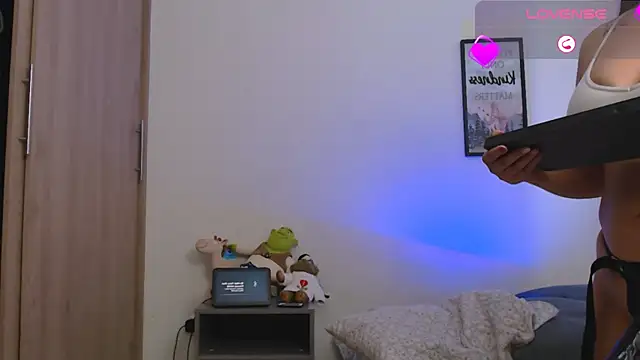 valeria4 webcam