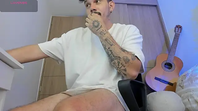 alejandro_stark webcam