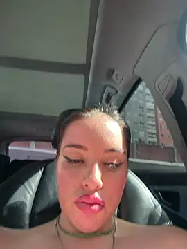 Alirawrz live webcam show