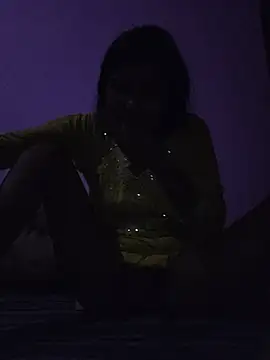 Desi_girl002 live cam on StripChat