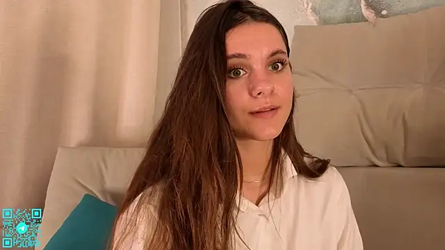chloemilka live webcam show