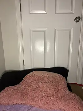 treasurebabii live webcam show