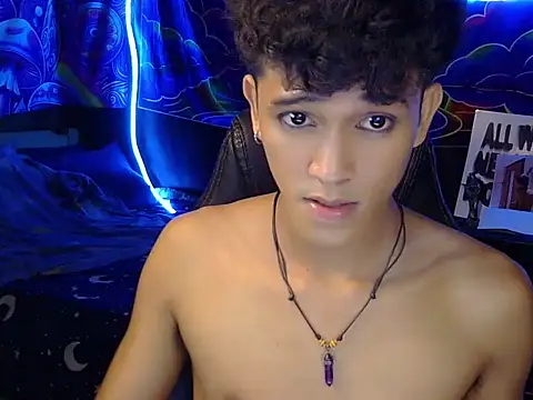hugekenbigcock live sex cam