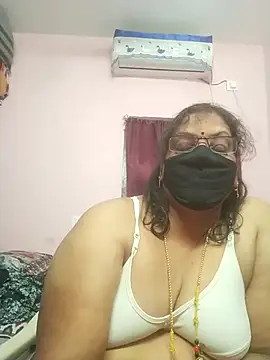 sarala_telugu live cam on StripChat