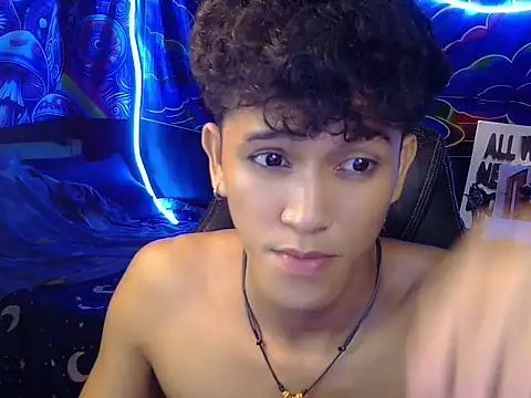 hugekenbigcock webcam