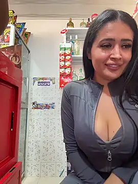 sara_fun (F young) - TWO GIRLS RIDE DILDO IN STORE PUBLIC SHH
