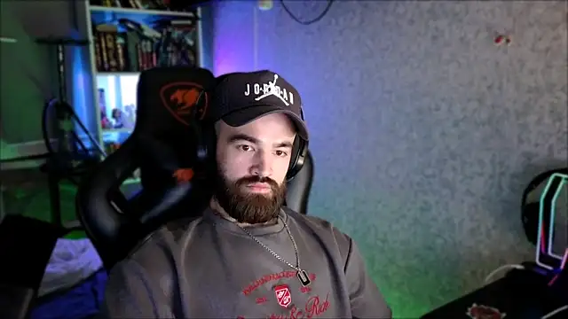 _Serious_Man webcam