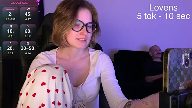 sexy_sweets (Ask my age) - play with tits