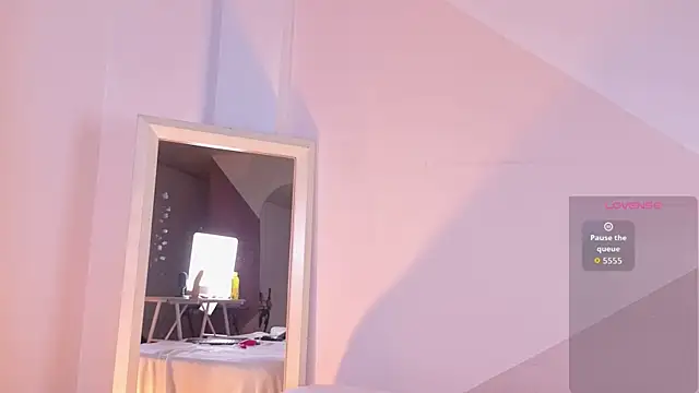 valeriavibes (F teen) - DEEPTHROAT+SALIVA