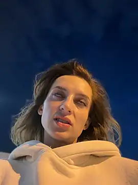 -AngelAri- webcam