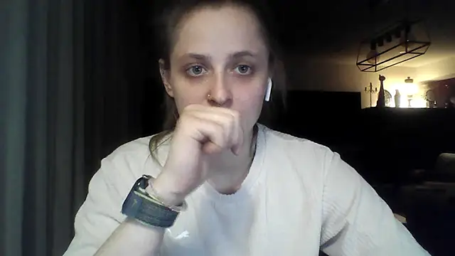 LeaWetGirl webcam
