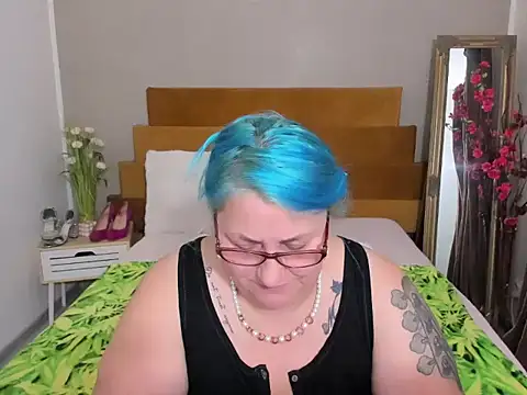Sugarmommy_69X webcam