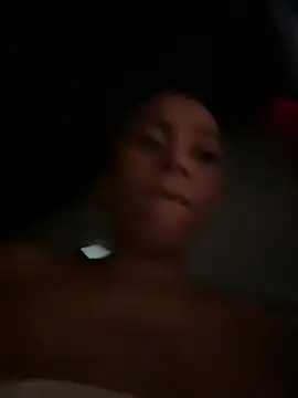 YariRose live cam on StripChat