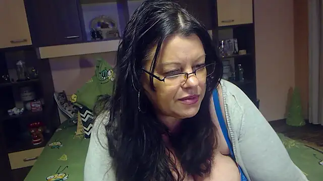 Claudia_71love webcam